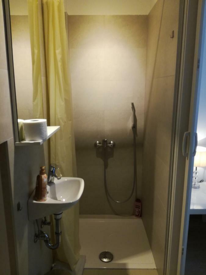 Hotel Soba U Centru Pula Zewnętrze zdjęcie