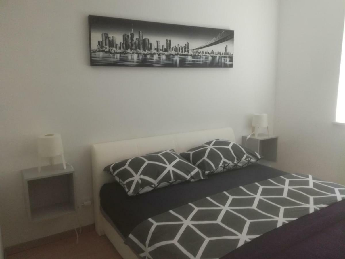 Hotel Soba U Centru Pula Zewnętrze zdjęcie